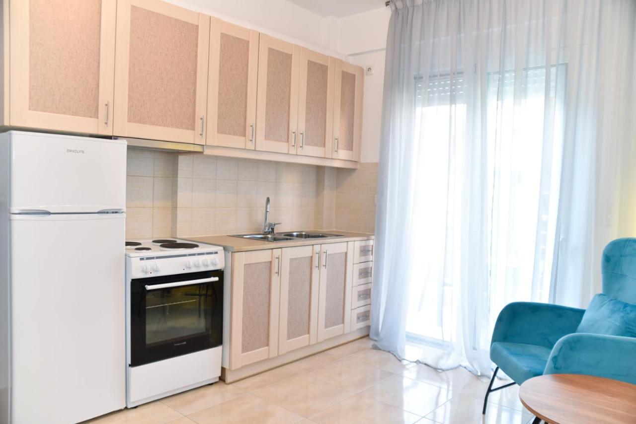 C&M Apartments Kalamata Exterior foto